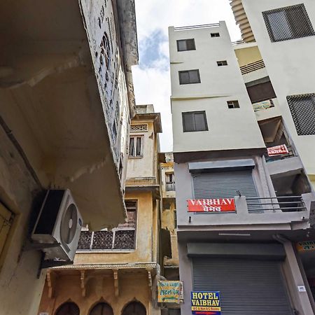 Oyo 85212 Hotel Vaibhav Ajmer Dış mekan fotoğraf